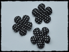 Satijnen bloemetje, zwart polkadot - 4 stuks - 3,5 cm.
