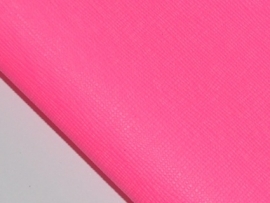 Lapje leer bewerkt, neon roze - 20 x 22 cm.