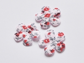 Katoenen bloemetjes, lichtroze met rode roosjes - 4 stuks - 35mm.