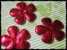 Satijnen bloemetjes, glimmend rood - 4 stuks - 47mm.