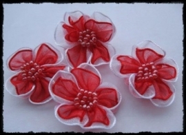Organza bloemetje rood - 3 stuks - 3 cm.