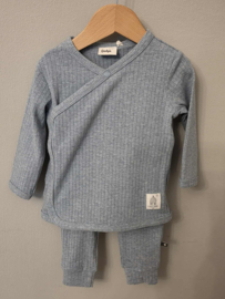 41.Setje Feetje (longsleeve+broek)