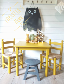 Leuke houten kindertafel Maison de Marseille