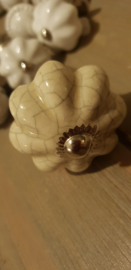 Crème porseleinen bloemknop meubelknop