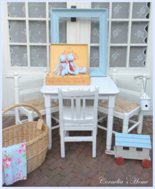 Leuke houten kindertafel Maison de Marseille