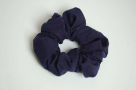 12010 - Donkerblauwe scrunchie