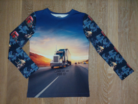 3527 - Vrachtwagen sweater