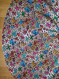 2345 - Wijdvallend panter vlinder rokje maat 98-104 