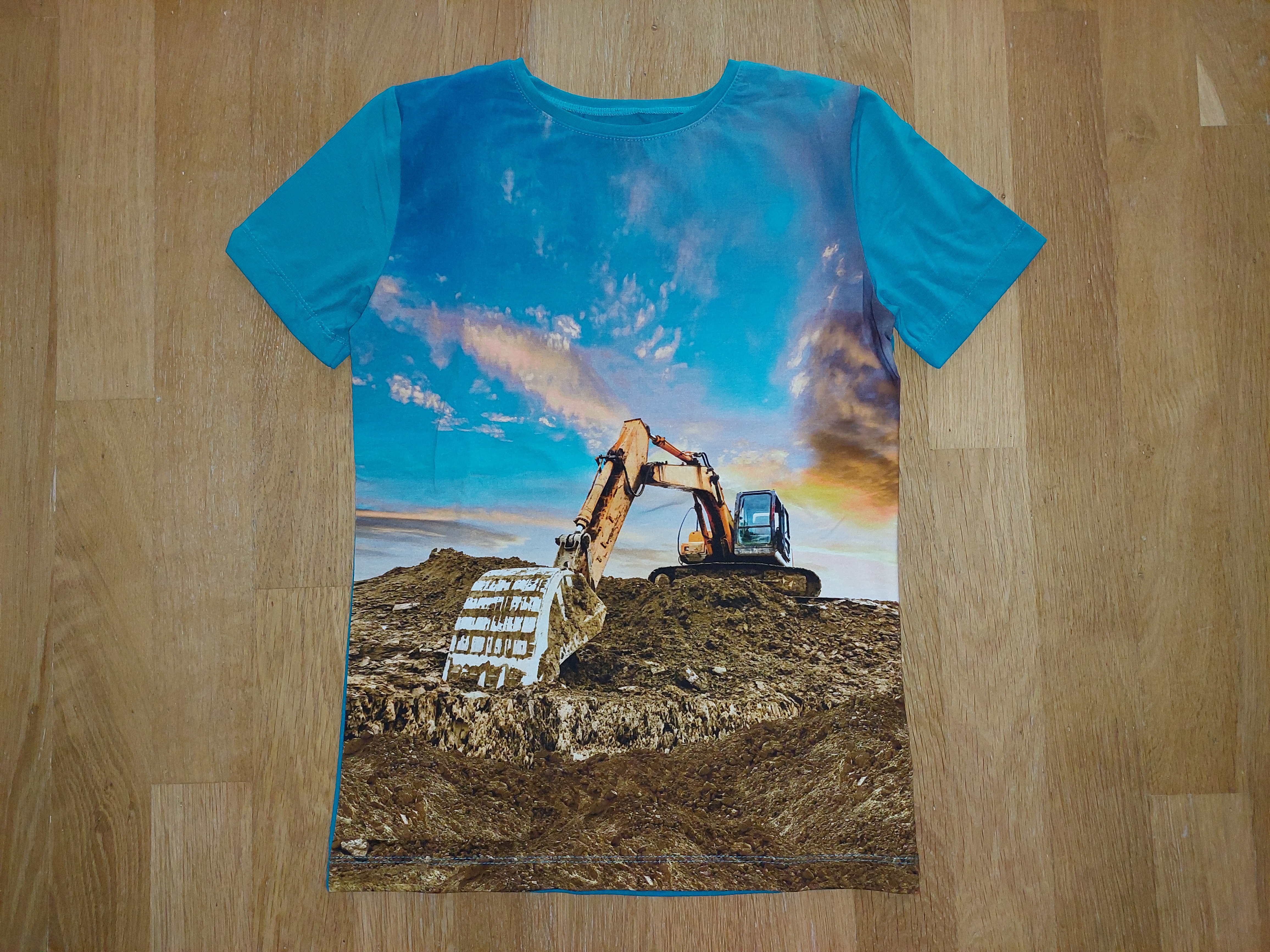 3518 - Graafmachine  shirt met korte mouwen maat  146-152