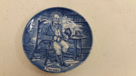 Mooi schaaltje van Old Chelsea dit is Pedlar/  Lovely bowl by Old Chelsea this is Pedlar