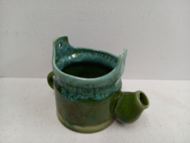 Hangpot groen in theepot model / Hanging planter green teapot model