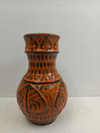 Bay oranje vaas in nummer 991-20 / Bay orange vase in number 991-20