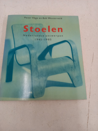 Stoelen Nederlandse ontwerpen 1945-1985