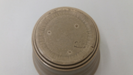 Bloempot in beige 12.5 cm. model 2111 / Planter in beige 4.9 inch. shape 2111