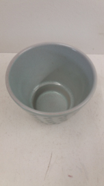 2 Mooie bloempotten in nummer 2117 / 2 Nice planters in number 2117