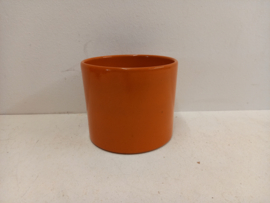 Oranje bloempot nummer 2119-4 / Orange flowerpot in number 2119-4