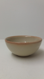 Mooi schaaltje gemerkt H v D en 393-2 / Nice bowl marked H v D and 393-2