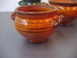 Speck set bloempotjes met oortjes . / set little planters with handles .
