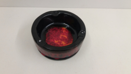 Mooie asbak zwart met rode afwerking / Nice ashtray black with red finish