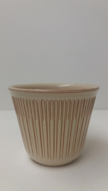 Setje bloempotten in beige gemerkt H v D / Set planters in biege marked H v D