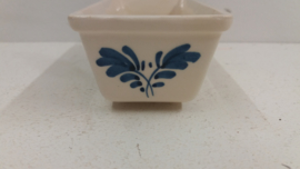 Plantschaaltje met Delfts opdruk 13 cm. / Little planter with Delfts print 5.1 inch.