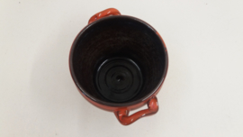 Speck Oranje met oortjes 10.5 x 15 cm. / Orange with little handles 4.1 x 5.9 inch.