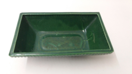 Een plantschaal in groen. / Planter in green.