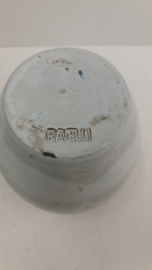 Ravelli Grijze vaas 15 cm. / Ravelli gray vase 5.9 inch.