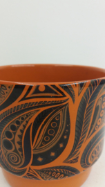 Oranje pot met paisley in nummer 291 / Orange planter with paisley in nr. 291
