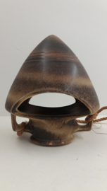 Grote bruine hangpot 28 centimeter. / Large brown hanging planter 9 inch.