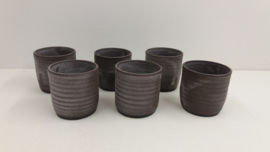 6 bekers potterie de Graaf Epe / 6 mugs pottery de Graaf Epe