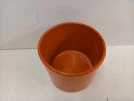 Oranje bloempot nummer 2119-4 / Orange flowerpot in number 2119-4