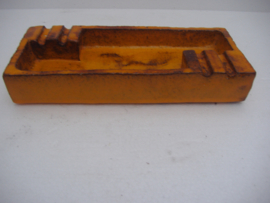 Mooie keramiek asbak in oranje / Nice  ashtray in orange ceramics