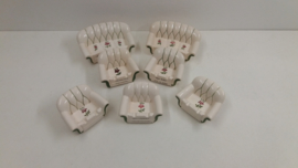 Collectie 7 stoeltjes asbakken reclame / Collection 7 chair ashtrays commercialss