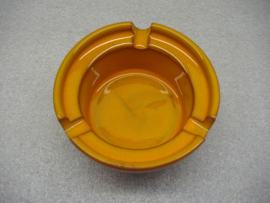 Retro oranje bruine asbak / Retro orange and brown ashtray