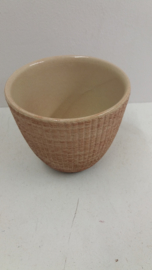 Bloempot in geel bruin met ribbels maat 4 / Nice planter in yellow brown with ribs size 4