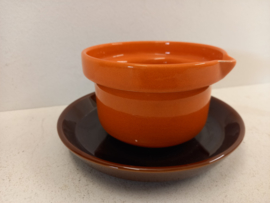 Potterie Huizen sauskom bruin oranje / Huizen Ceramics sauce bowl brown orange