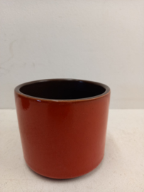 Set rode bloempotten in nummer 2119 / Set red planters in number 2119