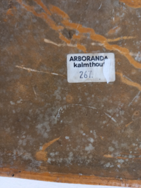 Beter aan dan op de fles Arboranda spreukentegel /  Better on than on the bottleArboranda Spell Tile
