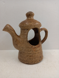 Hangpot in beige bruine keramiek / Hanging planter in beige brown ceramics