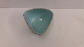 Mooi plantschaaltje in mint 12 cm. / Nice planter bowl in mint 4.7 inch.