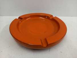 Hofra keramiek asbak in oranje / Hofra  ashtray in orange ceramics