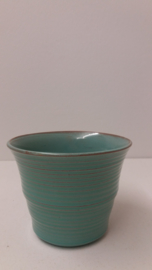 Bloempotjes groen 2111 gemerkt A / Planters in green 2111 marked A