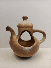 Mobach hangpot in bruin keramiek / Mobach hanging planter in brown ceramics