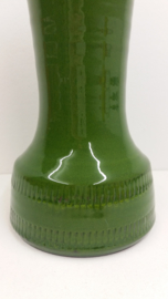 Zware groene vaas van Speck potterie?  / Heavy green vase by Speck pottery?