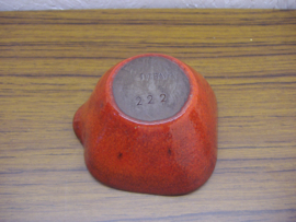 Ravelli rode asbak en sigaretten houder   / Ravelli red ashtray and sigaret holder