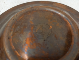 Koperen schaaltje met witte reiger / Copper dish with white heron
