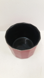 Rode bloempot nummer 2140 in maat 3 / Red planter number 2140 size 3