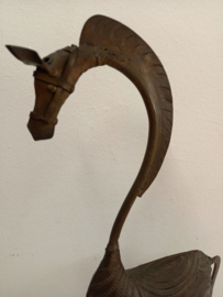 2 koperen paarden 69.5 cm. / 2 copper horses 27.36 inch.