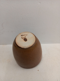 Mobach hangpot in bruin keramiek / Mobach hanging planter in brown ceramics